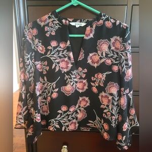 BB Dakota cropped blouse with butterfly sleeves